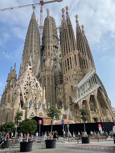 Barcelona Made By Shape 8